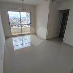 Apartamento com 3 dormitórios sendo 1 suíte.