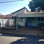 Casa térrea no Centro em Araraquara/SP, com 4 dormitórios