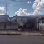 Vende-se terreno com 2 casas no Vila Boa Vista I