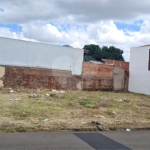 Terreno de esquina para venda no Jardim Mercedes.