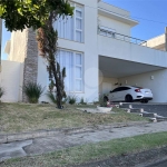 Casa com piscina a venda no condomínio Quebec- São Carlos