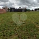 Terreno à Venda em São Carlos, no bairro Residencial Samambaia