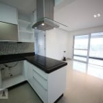 Apartamento no 12º andar com 3 dormitórios e 2 garagens