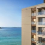 Apartamento 3 dormitórios no Centro de Balneário Piçarras, 150 metros da praia