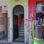 SOBRELOJA NA AVENIDA COM 4 SALAS 2 BANHEIROS SALA COZINHA QUINTAL FL55