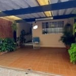 Vendo sobrado em rua fechada 3 dorms, 1 suite, 3 Wc, 2 vagas  - FL22