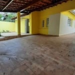 Linda casa Térrea em condomínio, Reformada, 3 suites, 5 Wc, 6 vagas e churrasqueira - FL22