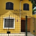 Casa em condomínio fechado com 3 quartos para alugar na Avenida Sebastião Eugênio de Camargo, 44, Vila Butantã, São Paulo