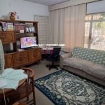 Casa térrea na Vila Universitária com 3 quartos. 3 vagas cobertas, 250 m². FL23