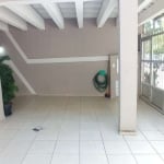 Sobrado com 3 Quartos e 3 vagas à Venda, 150 m² FL15