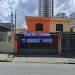 Sobrado residencial ou comercial com 2 dormitórios e 2 vagas. FL51