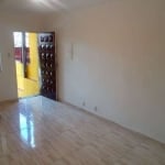 CASA ASSOBRADADA VILA UNIVERSITARIA - 5 QUARTOS (2 SUITES) COM 2 VAGAS FL15