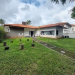 Casa tipo para venda com 5 quartos, sendo 3 suítes
