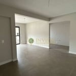 Apartamento novo com 3 quartos no bairro Saco Grande.