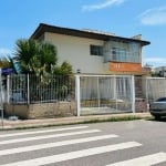 Casa Comercial á venda no bairro Campinas em Florianópolis