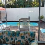 Deck com piscina, churrasqueira e 3 quartos à venda no Ribeirão da Ilha.