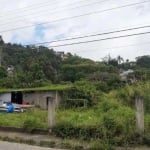 Oportunidade! Terreno financiável com 961m² à venda em Sambaqui.