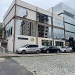 Casa Comercial, 290 m² de área privativa, a 200 metros da Av. Beira Mar Norte - Para locação no Centro de Florianópolis