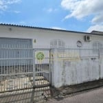 Casa com 4 quartos à venda em Capoeiras.