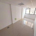 Locação no bairro Estreito! Sala comercial em Andar alto com vista Mar.