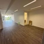 Sala comercial com divisórias e 65m² - Locação no bairro Saco Grande