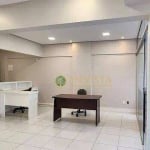 Sala comercial com 53m² - À venda no Centro de Florianópolis.