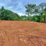 Terreno com 5.000 M² em uma ótima topografia, com uma casa de 120m² em um condomínio completo na cidade salto com quadra de TÊNIS, piscina, salão de f