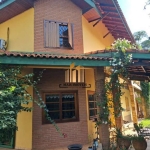 Sobrado com 4 dormitórios (2 suítes)  e casa na árvore no Horto Florestal por R$ 2.600.000,00