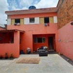 Casa localizada no Bairro Jardim Santo Onofre - Taboão da Serra