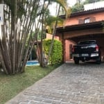 Excelente Casa no Condomínio Vila Bianca- Jandira