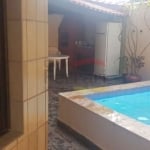 Apartamento na Praia Enseada - porteira fechada