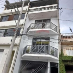 Casa á venda Jardim estrela D'alva - São duas casas no mesmo terreno com vagas de garagem.