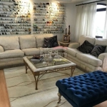 Apartamento com 206 M2  4 dormitórios  sendo 2 suítes.