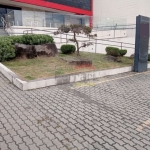 Comercial com 500 m² em via de alto fluxo