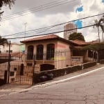 Casa Térrea de Esquina para Locação no Jardim Paraíso - Espaço, Conforto e Localização Privilegiada