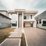 Casa para Venda em Florianópolis, São João do Rio Vermelho. 4 dorm sendo 3 suítes, 3 banheiros, 2 vagas