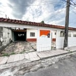 Casa de 222m² com 3 Quartos sendo 1 Suítes e 5 Vagas -  Para investimento no Parque 10