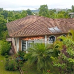 Casa térrea à venda em Condomínio de Alto Padrão