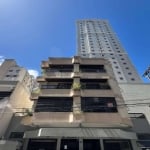 Apartamento Mobiliado com 2 Dormitórios em Meia Praia: Conforto e Praticidade no Residencial Marimbaus