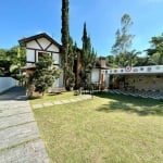 Casa com 3 dormitórios para alugar, 380 m² por R$ 11.361,00/mês - Arujá Hills I  - Arujá/SP