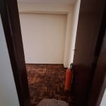 Apartamento com 2 quartos  para alugar, 52.00 m2 por R$1500.00  - Sao Francisco - Curitiba/PR