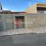 Casa Jardim Regina com 150m², 3 quartos, 1 suíte, 2 salas e 4 vagas!!!