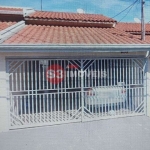 Casa no Jd do Vale, 3 quartos, sendo uma suíte, sala, cozinha, 2 banheiros, lavanderia, área churrasqueira, 2 vagas