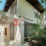 Casa tipo  para venda com 4 quartos, 269m²