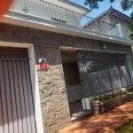 Casa tipo para venda com 3 quartos, 250m²