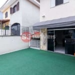 Casa tipo para venda com 3 quartos, 184m²