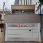 Sobrado para venda com 4 quartos, sendo 4 suítes, 200m²