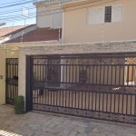Casa de vila para venda com 4 quartos, sendo 2 suítes, 220m²