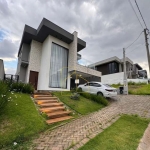 Casa Alto Padrão 4 Dormitórios  , Psicina aquecida, Fotovoltaica , Escritório