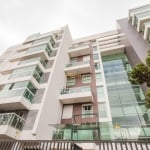 Apartamento Duplex no Ahú - 98m², Suíte, Cozinha Planejada e Sacada